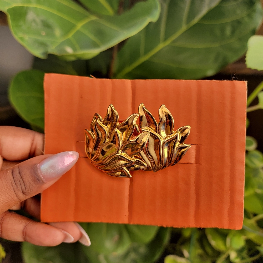 🔥Gold Vintage Clip On Earrings